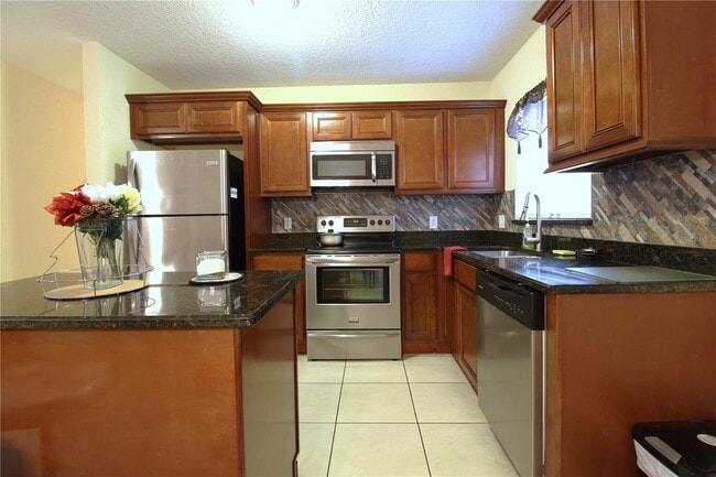 Photo - 5118 Anzio St