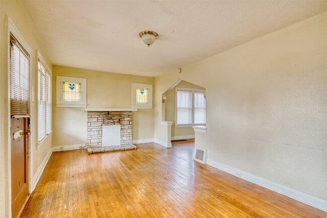 Photo - 217 Emerling Dr