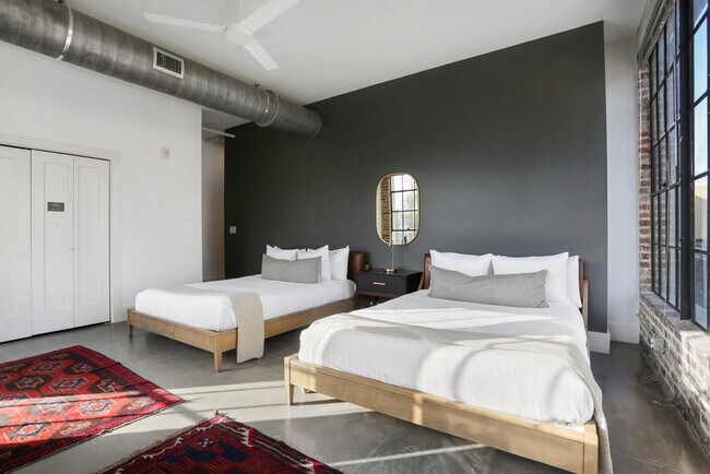 Photo - 822 Howard Ave Unidad ID1272375P