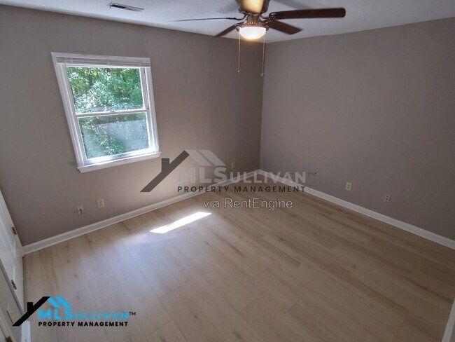 Photo - 2211 Peppertree St Unit C