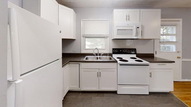 Photo - 1107 River Ct Unit B