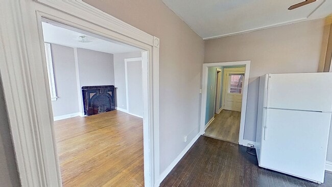 Photo - 409 Carlisle St