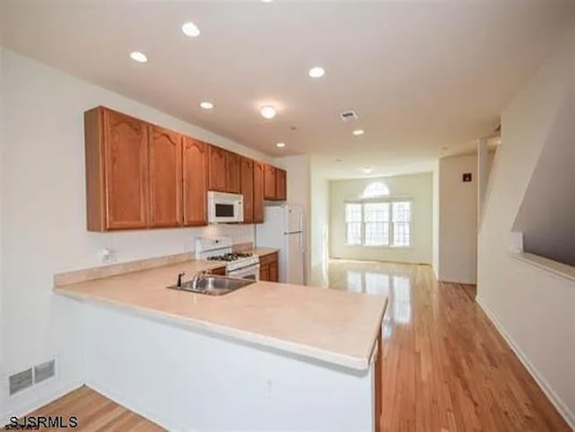 Photo - 36 Chelsea Ct