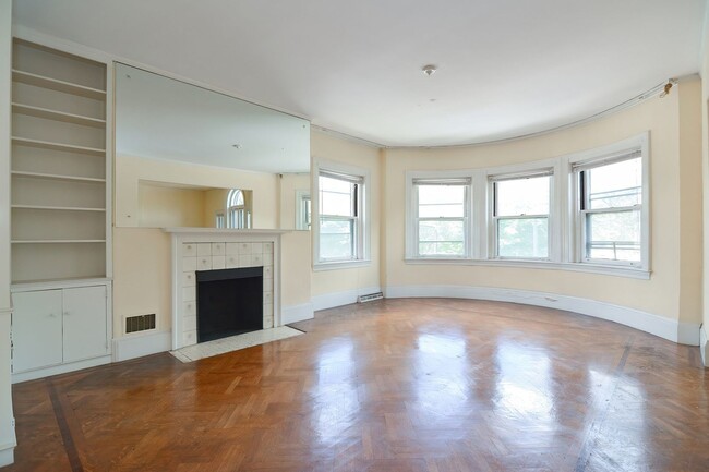 4-Bed - Park Ave. & Beacon St. FENWAY 01-O... - 4-Bed - Park Ave. & Beacon St. FENWAY 01-O... Rental