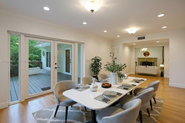 Photo - 648 Sevilla Ave