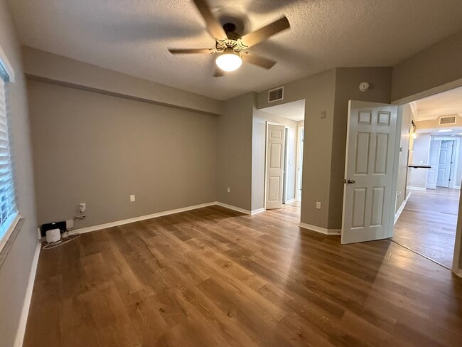 Photo - 6018 Portsdale Pl Unit 101