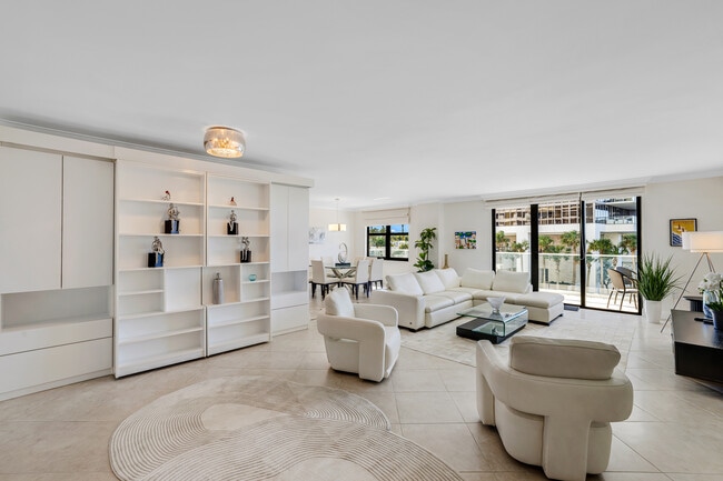 Photo - 9801 Collins Ave Unit # 5S