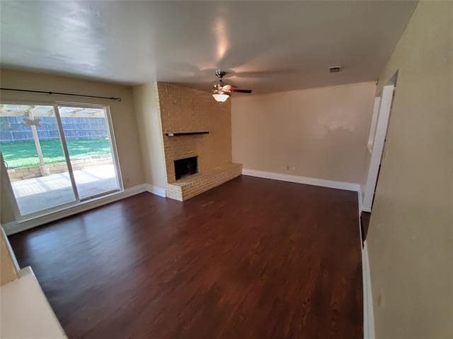 Photo - 817 Mountain Laurel Ln