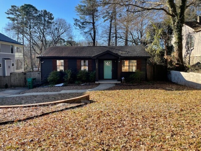 Photo - 2867 Joyce Ave