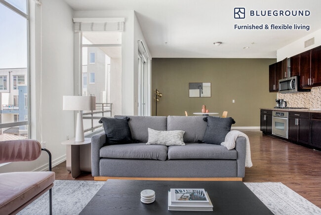 Photo - 4055 Redwood Ave Unidad FL3-ID1075