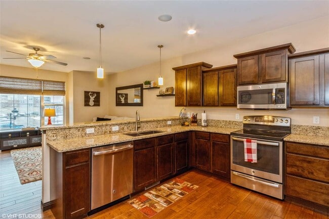 Photo - 440 3rd Ave Unidad 3