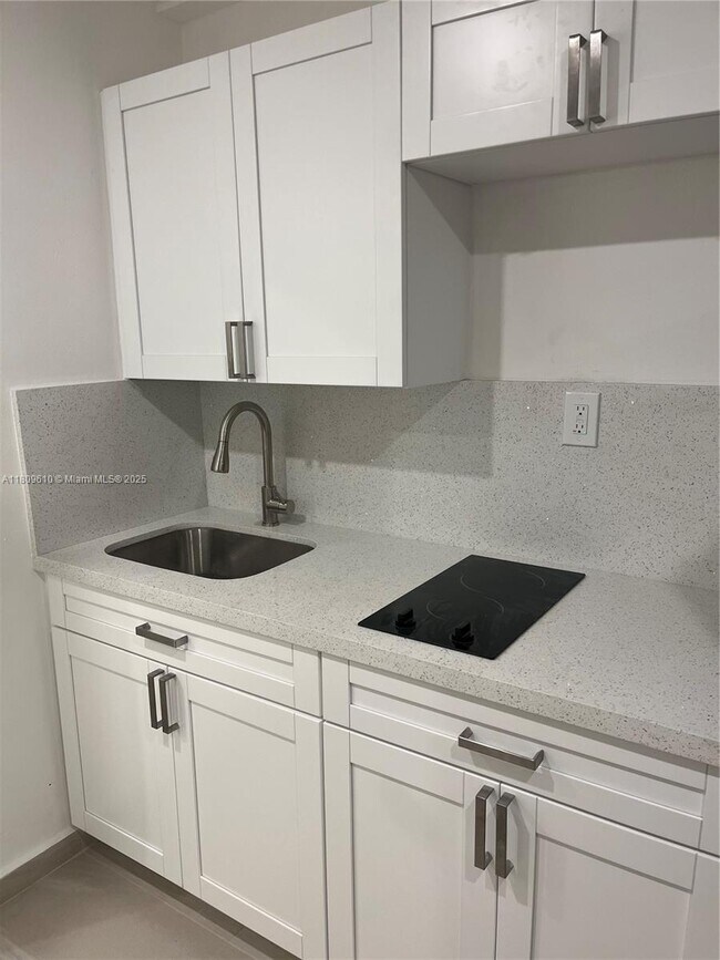 Photo - 2001 SW 58th Ct Unit 1