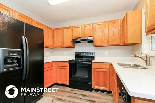 Photo - 1025 Spawn Pl