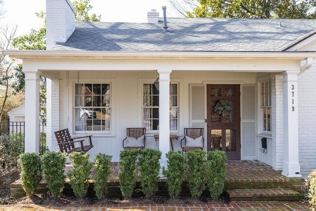 Photo - 3719 S Woodland Dr