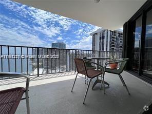 Building Photo - 1865 Brickell Ave Unit A1810 Rental