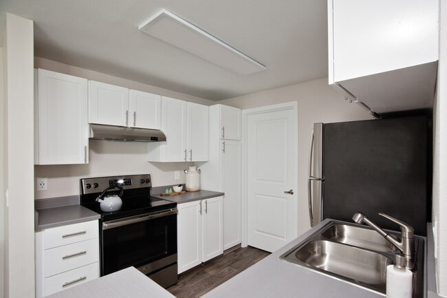 Stonesthrow Apartments