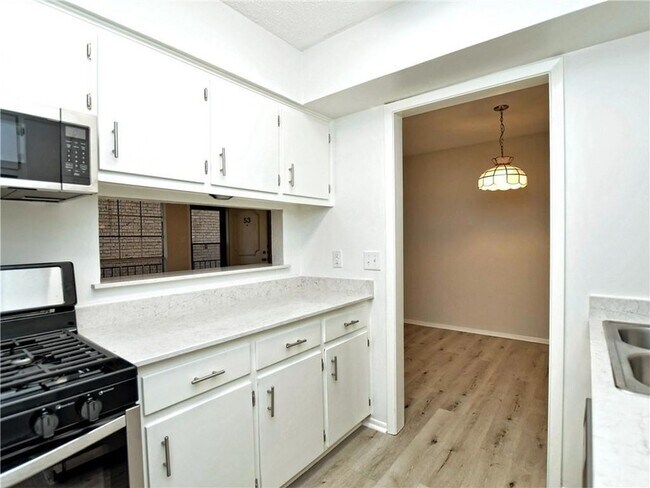 2425 Ashdale Dr Unidad 53