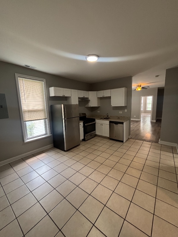 Building Photo - 7311 S Dorchester Ave Rental