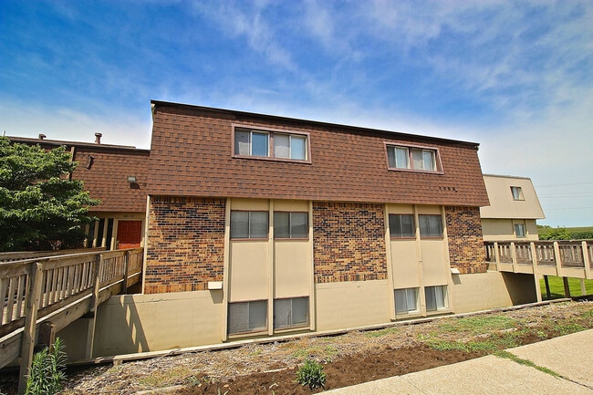 Photo - Excelsior Village