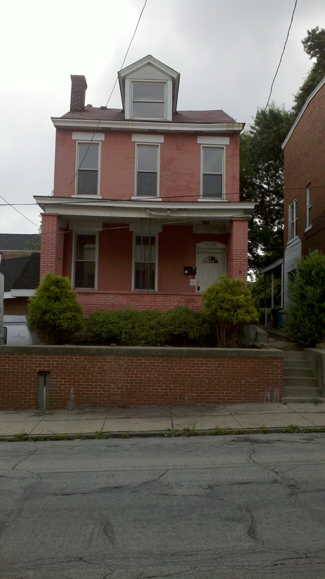 Front of house - 3338 Ward St House