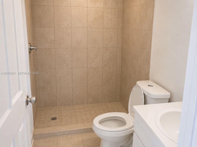 Photo - 1920 SW 24th St Unit 1