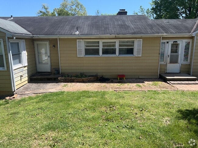 Building Photo - 3820 Buffat Mill Rd Rental
