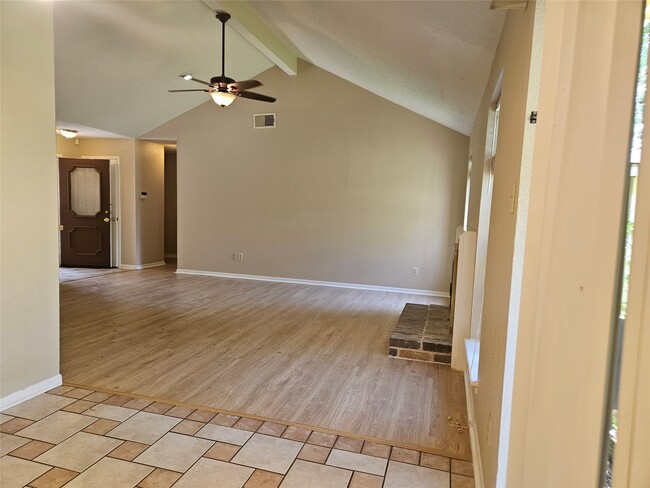 Photo - 2822 Chimneystone Cir