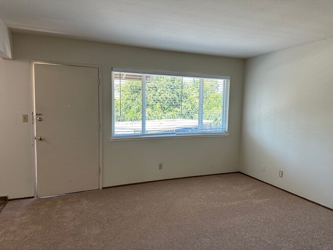 Photo - 1147 Leigh Ave Unit 2