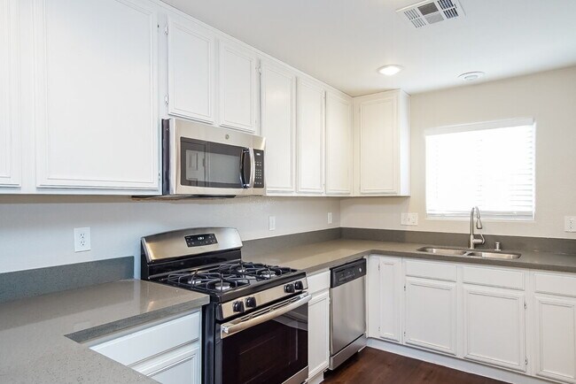 Photo - 3323 Fico Ave