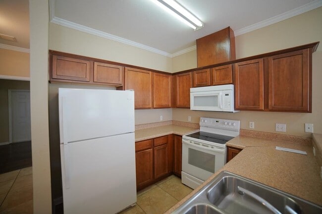 Photo - 2400 Fred Smith Rd Unit 207