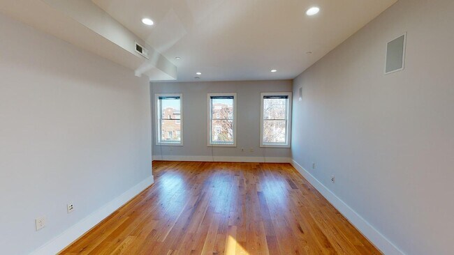 Photo - 1159 Oates St NE Unit 2A