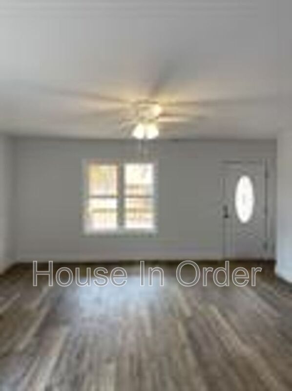 Photo - 60 Patriot Pl