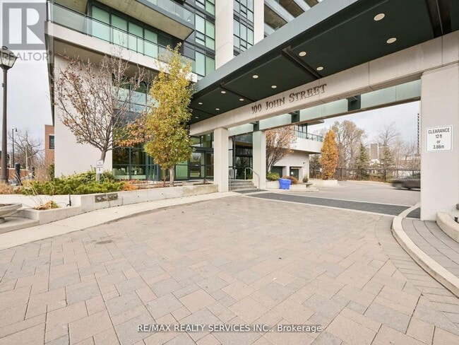 Photo - 100 John St