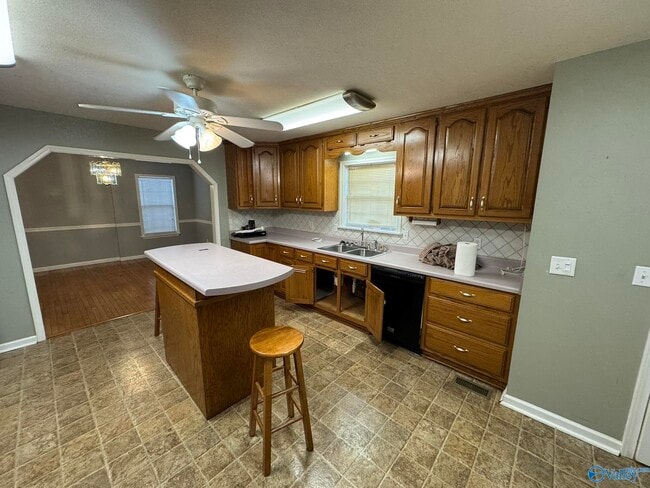 Photo - 104 Cypress Cir