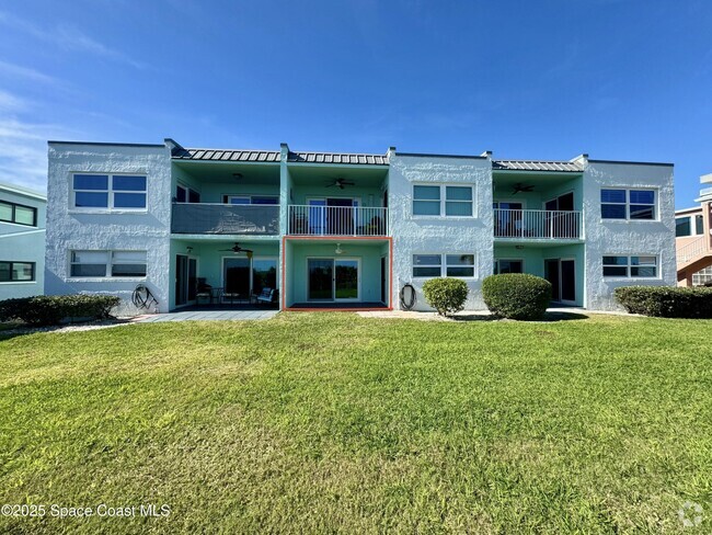 Building Photo - 3610 Ocean Beach Blvd Unit 102b Rental