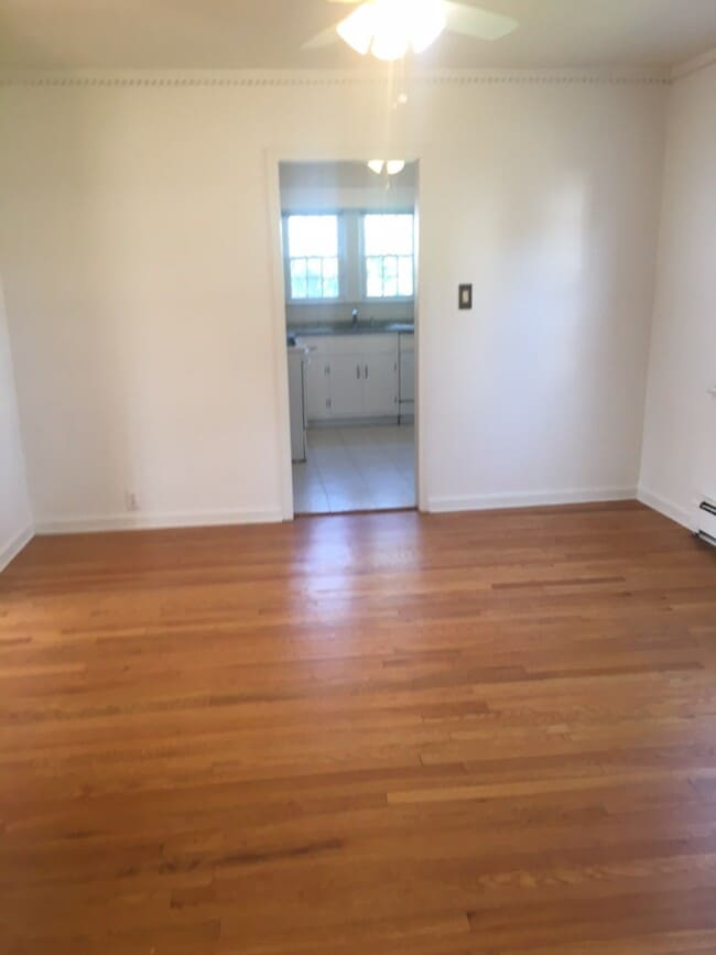 Photo - 114 Parsippany Rd