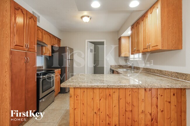 Photo - 8707 N 41st Ave