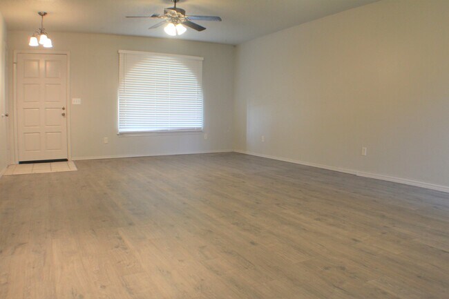 Photo - Charming Brick Home with Modern Comforts!