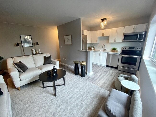 Building Photo - 385 Melvin Ave Unit 101