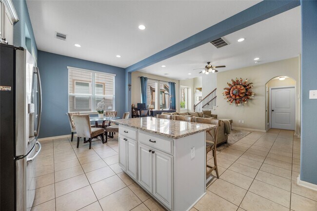 Photo - 122 Cheswood Forest Dr