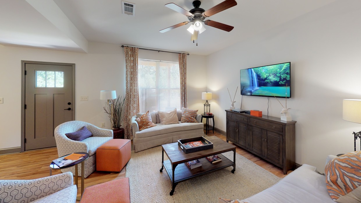 Photo - The Pier Apartments