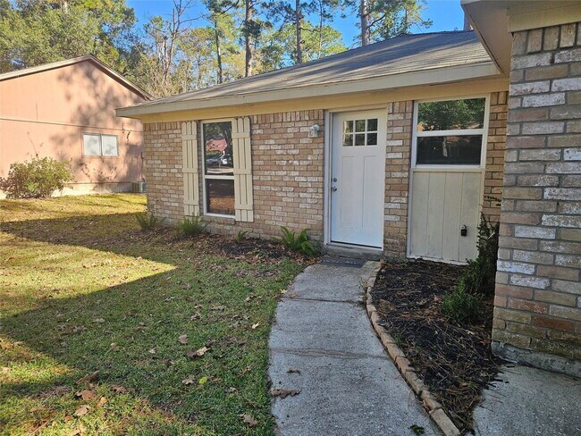 Photo - 105 E Wavy Oak Cir