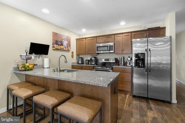 Photo - 134 S 46th St Apartment Unit A