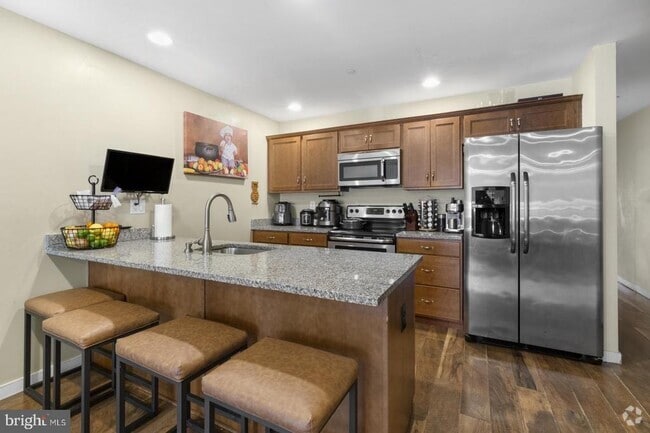 Building Photo - 134 S 46th St Unit A Rental