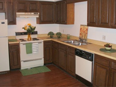 Ridgemore Apartments - Ridgemore Apartments