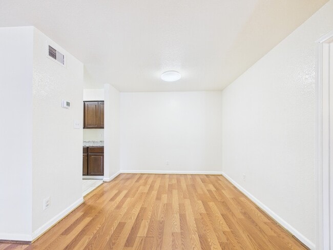 Photo - 9700 Leawood Blvd Unit 322