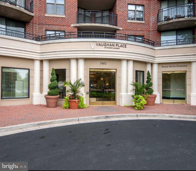 Photo - 3401 38th St NW Unit 203