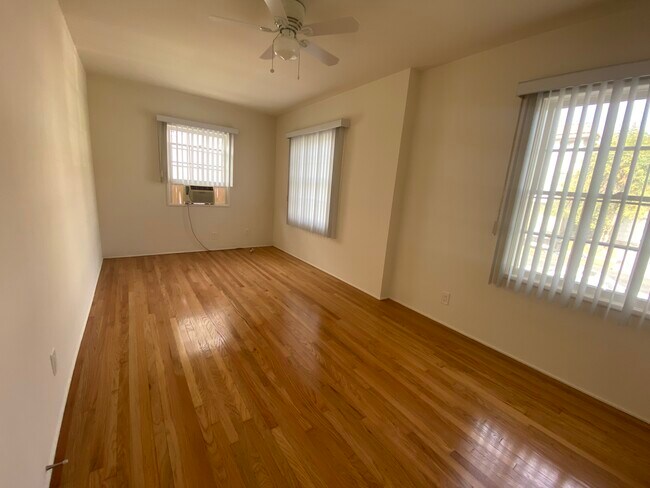 Photo - 530 Glenwood Rd Unit A