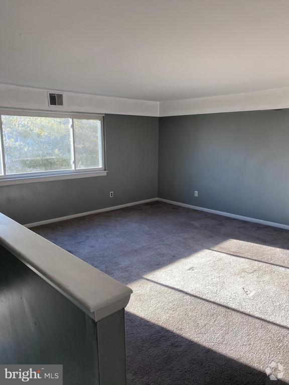 Building Photo - 520 Bristol Pike Unit 28 Rental