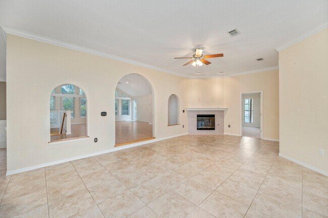 2700 Ashley Maria Ct